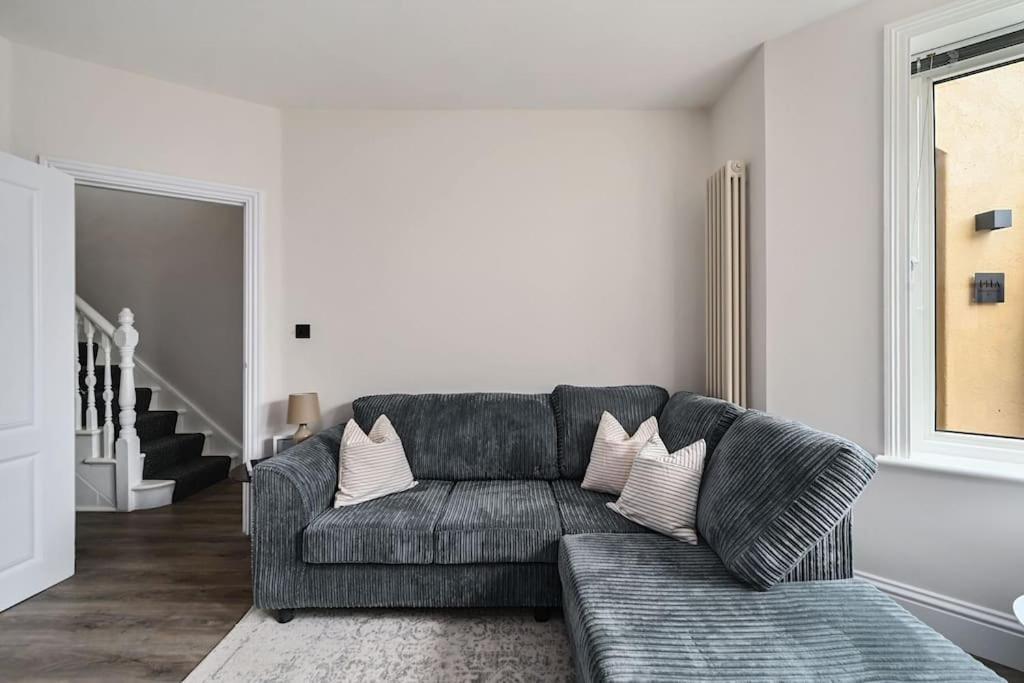 Stunning Spacious Duplex With Garden 141A Hastings Bagian luar foto