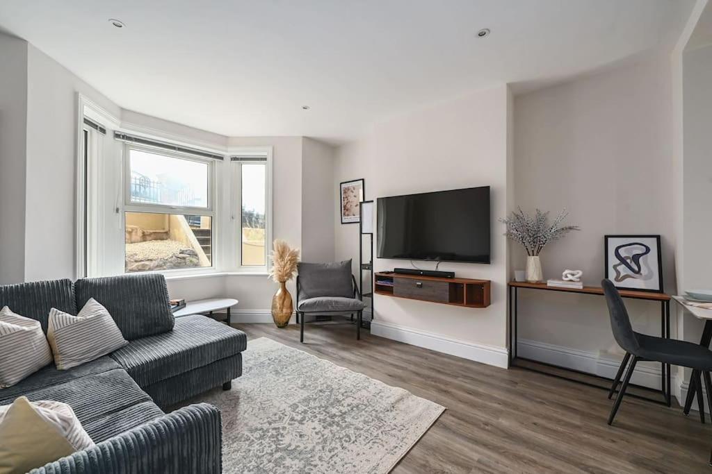 Stunning Spacious Duplex With Garden 141A Hastings Bagian luar foto