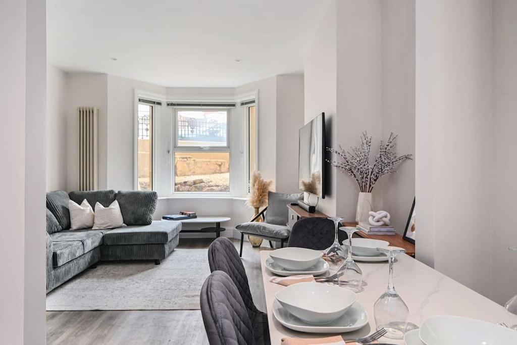 Stunning Spacious Duplex With Garden 141A Hastings Bagian luar foto