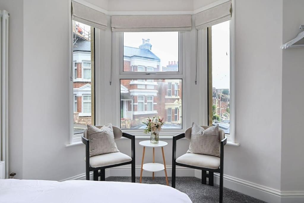 Stunning Spacious Duplex With Garden 141A Hastings Bagian luar foto